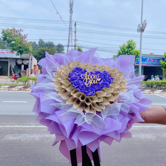 HOA TIỀN